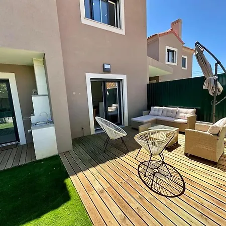 Villa Charming In Alfarim -