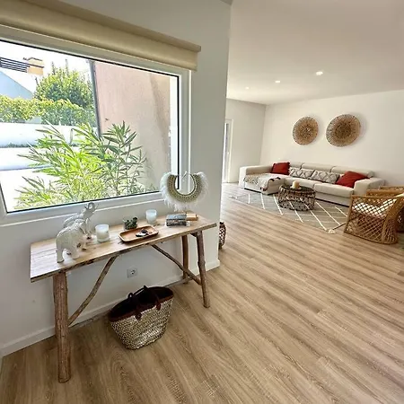 Villa Charming In Alfarim - *