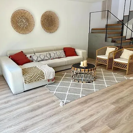 Villa Charming In Alfarim - Sesimbra